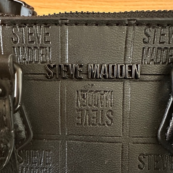 Steve Madden Black Mini Small Crossbody Bag Purse with Handles - Picture 3 of 14